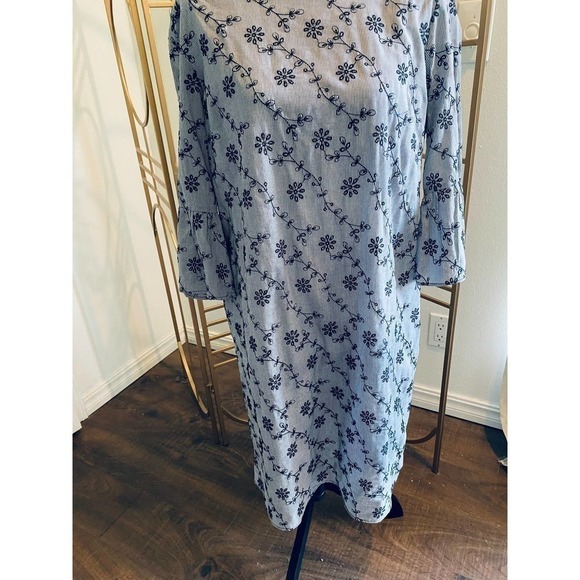 JONES Monochromatic Floral Hi-Low Dress Bell Sleeve Gray Black Size 12 NWT - Picture 3 of 11